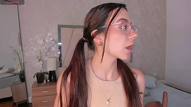 Arii wilde online show from May 31, 2026, 6:09 pm