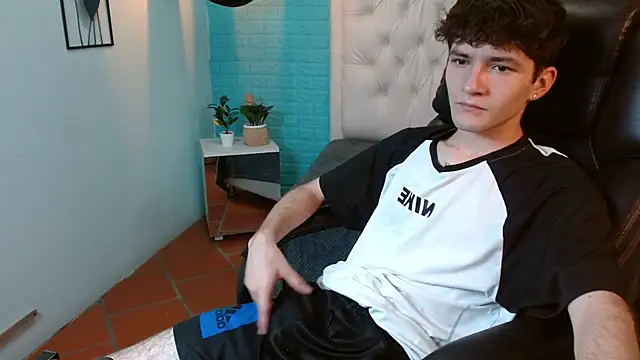 trevor mob online show from May 14, 2026, 4:08 am
