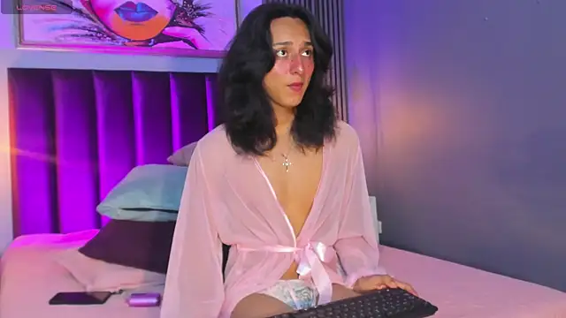 Elisasue online show from April 27, 2026, 3:15 am