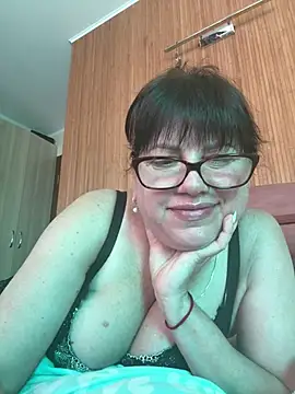 expensive lady online show from May 23, 2026, 7:13 am