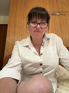 expensive lady online show from May 24, 2026, 7:30 pm
