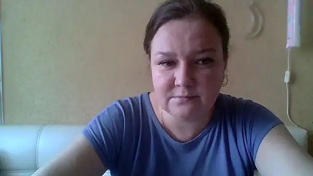 LubovBloom online show from February 25, 2026, 7:29 am