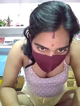 Poonam bhoji online show from June 14, 2026, 7:16 pm