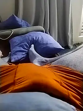 Snapshot of casal_spzl chatting on March 7, 2026, 10:34 am casal spzl online show from March 7, 2026, 10:34 am