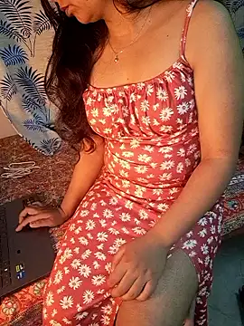 Snapshot of Queen_of_Nepal chatting on February 25, 2026, 1:32 pm Queen of Nepal online show from February 25, 2026, 1:32 pm