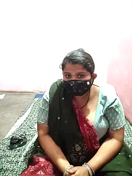 gujjuhotcouple online show from March 19, 2026, 4:44 pm