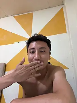 Snapshot of Gonzalogz chatting on May 18, 2026, 3:57 am Gonzalogz online show from May 18, 2026, 3:57 am