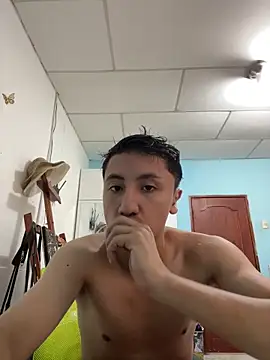 Snapshot of Gonzalogz chatting on May 20, 2026, 4:57 pm Gonzalogz online show from May 20, 2026, 4:57 pm