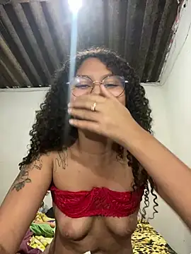 Snapshot of prettydall chatting on March 20, 2026, 2:49 am prettydall online show from March 20, 2026, 2:49 am