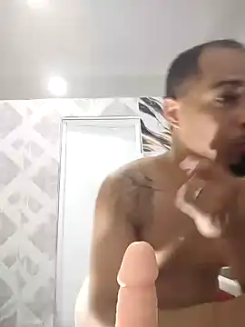 Snapshot of thewatcherxx02 chatting on March 14, 2026, 4:18 am thewatcherxx02 online show from March 14, 2026, 4:18 am