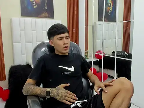 Snapshot of Thiago_collinss chatting on March 3, 2026, 10:15 pm Thiago collinss online show from March 3, 2026, 10:15 pm