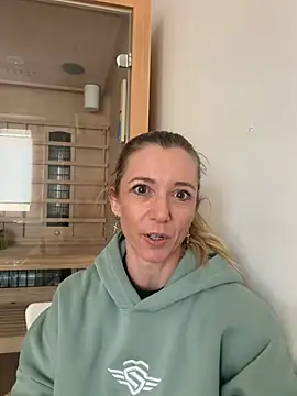 FitAnna online show from February 28, 2026, 1:23 pm