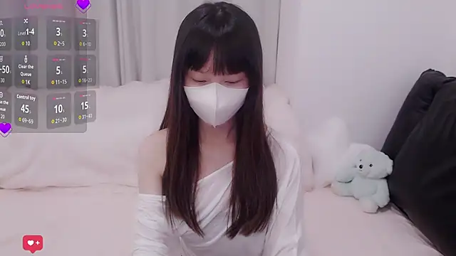AiIris1 online show from May 12, 2026, 1:19 pm