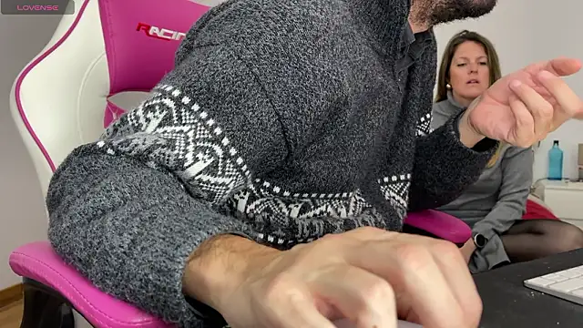 Snapshot of BlondyAngel14 chatting on March 10, 2026, 5:51 pm BlondyAngel14 online show from March 10, 2026, 5:51 pm