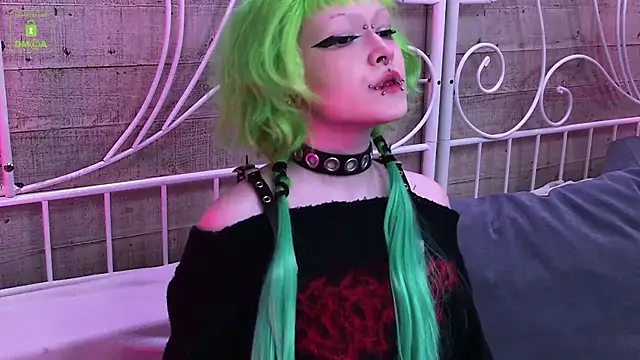 Snapshot of Sarah_sinn chatting on March 1, 2026, 12:40 pm Sarah sinn online show from March 1, 2026, 12:40 pm