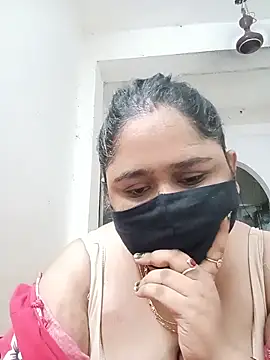 Snapshot of diyadey chatting on May 16, 2026, 11:03 pm diyadey online show from May 16, 2026, 11:03 pm