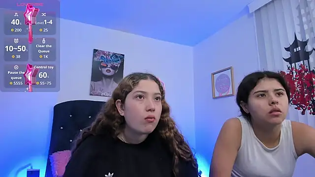 Snapshot of valeria_and_zoe chatting on March 31, 2026, 1:44 pm valeria and zoe online show from March 31, 2026, 1:44 pm