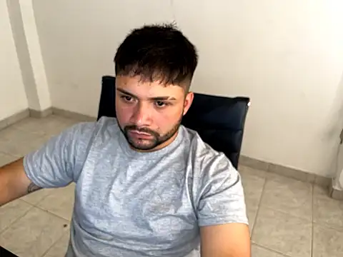 Snapshot of Zion_draftt chatting on May 27, 2026, 5:54 pm Zion draftt online show from May 27, 2026, 5:54 pm