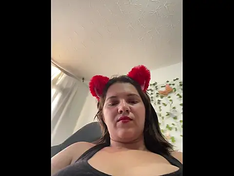 Snapshot of aurora_bela chatting on March 7, 2026, 10:07 pm aurora bela online show from March 7, 2026, 10:07 pm