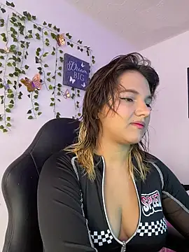 Snapshot of aurora_bela chatting on March 22, 2026, 4:10 pm aurora bela online show from March 22, 2026, 4:10 pm