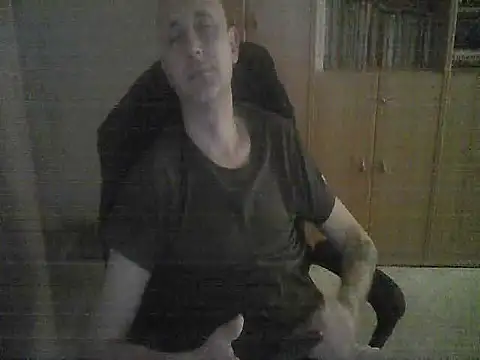 HubiMasny online show from March 22, 2026, 1:53 am