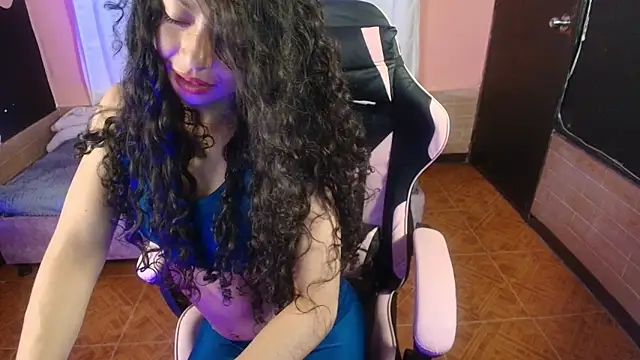 Snapshot of melsylatina chatting on February 28, 2026, 11:17 pm melsylatina online show from February 28, 2026, 11:17 pm