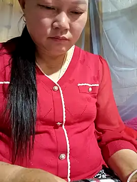 phay79 online show from May 12, 2026, 1:41 pm