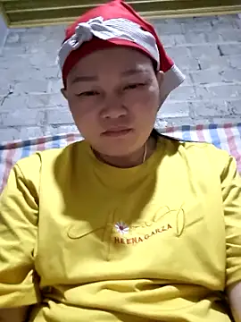 phay79 online show from May 20, 2026, 1:06 pm