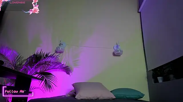  VALERIAGOMEZ online show from March 13, 2026, 11:06 am