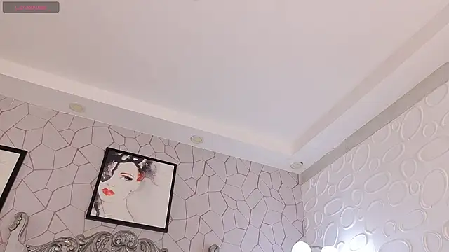 Genesisraydenx online show from May 28, 2026, 8:06 pm