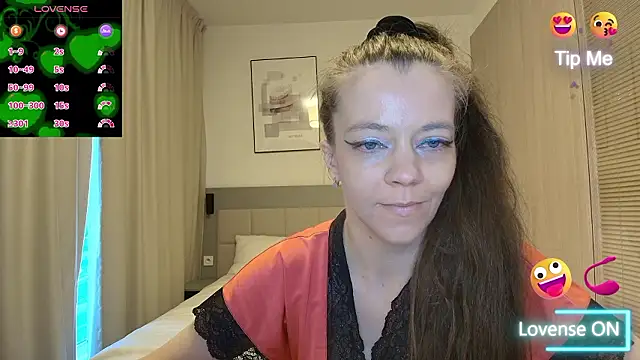 Snapshot of Yana-XX chatting on March 18, 2026, 3:26 pm Yana-XX online show from March 18, 2026, 3:26 pm