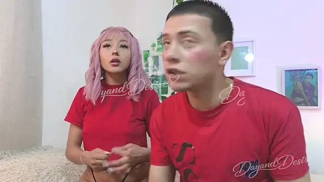 DayandDesire online show from April 15, 2026, 5:14 am