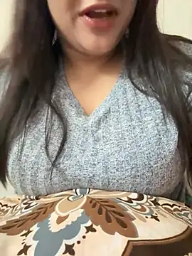 Snapshot of Malluqueen chatting on February 28, 2026, 8:32 pm Malluqueen online show from February 28, 2026, 8:32 pm