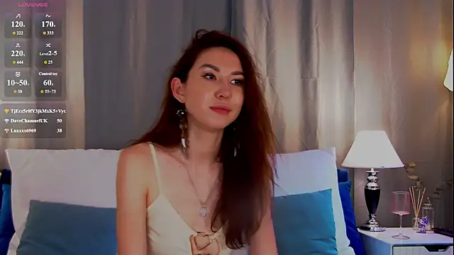 EmilyGray   online show from June 29, 2026, 10:15 am