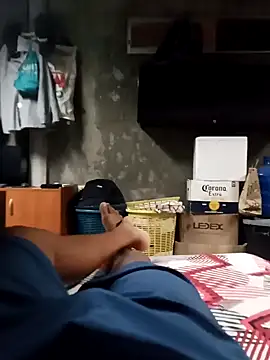 Snapshot of Javier_068 chatting on February 28, 2026, 4:13 am Javier 068 online show from February 28, 2026, 4:13 am