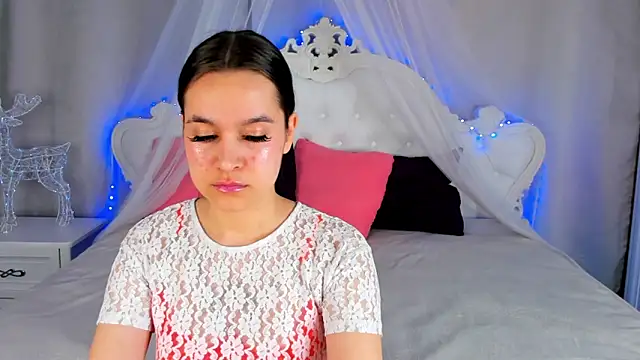 AishaTempt online show from March 2, 2026, 8:32 am