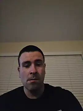 Snapshot of Biggbaddwulf7 chatting on March 10, 2026, 8:52 am Biggbaddwulf7 online show from March 10, 2026, 8:52 am