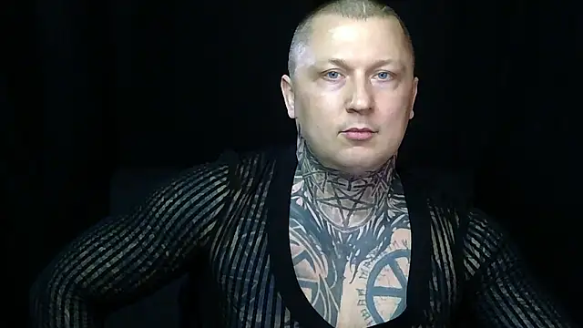 Snapshot of devilWithTats chatting on March 16, 2026, 8:29 am devilWithTats online show from March 16, 2026, 8:29 am