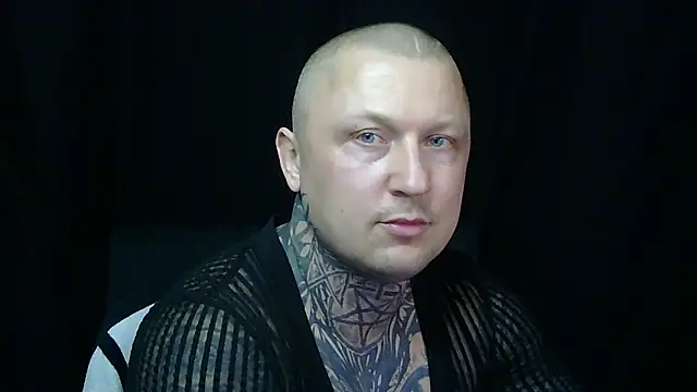 Snapshot of devilWithTats chatting on April 15, 2026, 8:54 am devilWithTats online show from April 15, 2026, 8:54 am