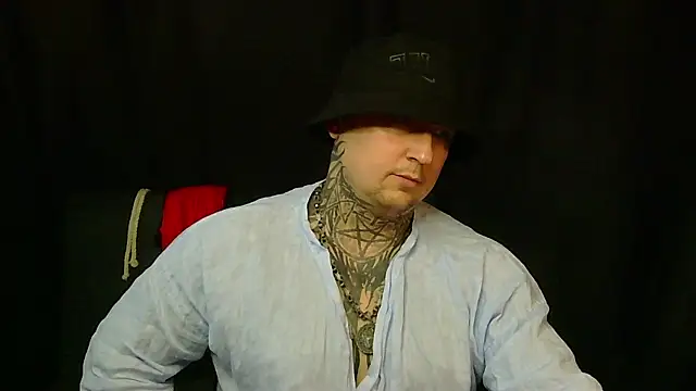 Snapshot of devilWithTats chatting on July 12, 2026, 11:45 am devilWithTats online show from July 12, 2026, 11:45 am