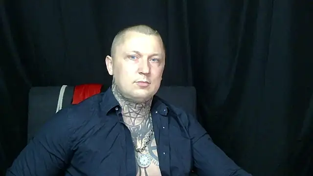Snapshot of devilWithTats chatting on July 14, 2026, 5:07 pm devilWithTats online show from July 14, 2026, 5:07 pm