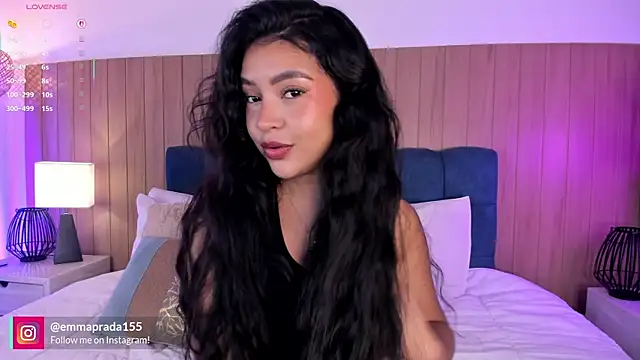 missprada  online show from June 13, 2026, 12:03 pm
