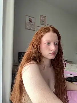 Snapshot of gingerlatte chatting on May 19, 2026, 9:48 am gingerlatte online show from May 19, 2026, 9:48 am