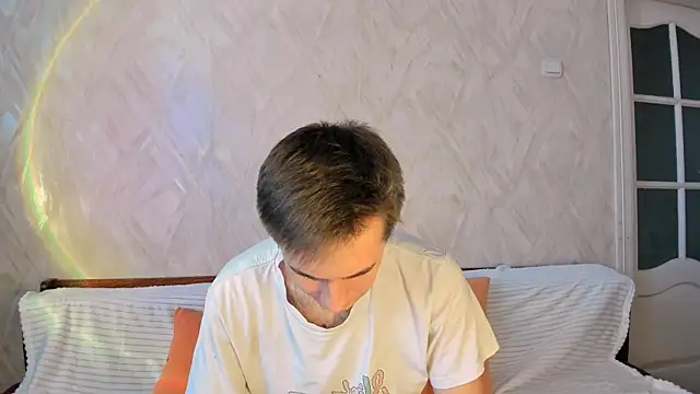 Snapshot of Alfred_bucks chatting on March 13, 2026, 9:27 am Alfred bucks online show from March 13, 2026, 9:27 am