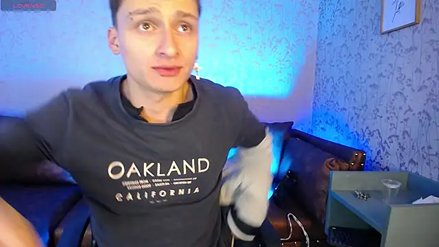 Snapshot of DIEGO_JONES chatting on March 20, 2026, 1:05 pm DIEGO JONES online show from March 20, 2026, 1:05 pm