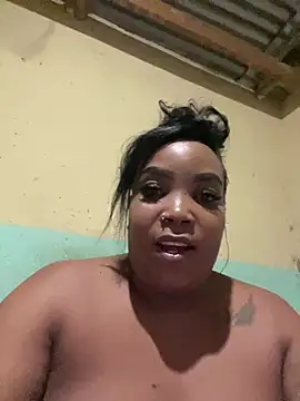 friendlybitch22 online show from April 6, 2026, 11:16 pm