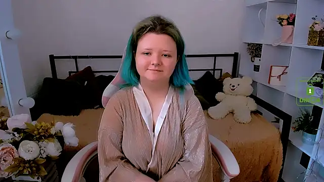 Snapshot of Lunaar_ chatting on March 12, 2026, 7:47 am Lunaar online show from March 12, 2026, 7:47 am