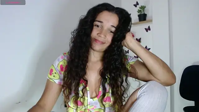 Snapshot of MagicHoney8 chatting on March 17, 2026, 3:00 am MagicHoney8 online show from March 17, 2026, 3:00 am