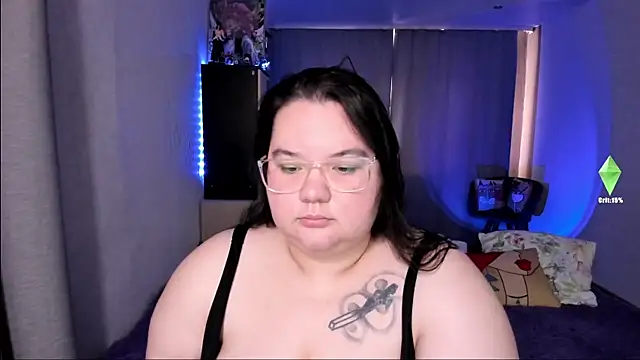 YoshinoSomei online show from April 15, 2026, 3:02 am