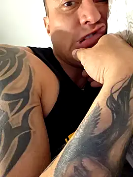 Snapshot of DoggiiDick chatting on March 4, 2026, 7:09 pm DoggiiDick online show from March 4, 2026, 7:09 pm